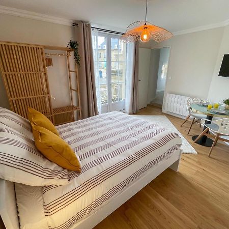 Studio rénové avec terrasse et vue unique ! Caen Exterior foto